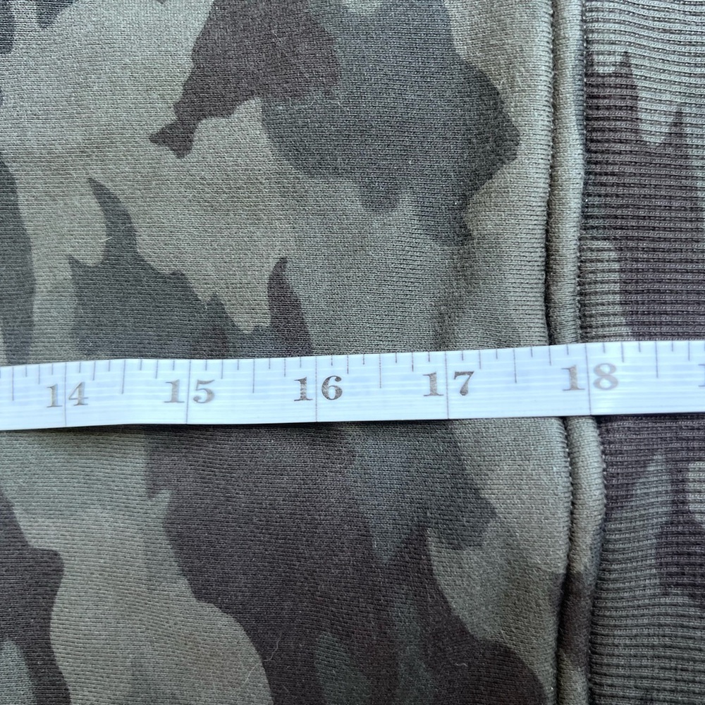 Lululemon Scuba Crew Incognito Camo multi grey - Picture 6 of 9